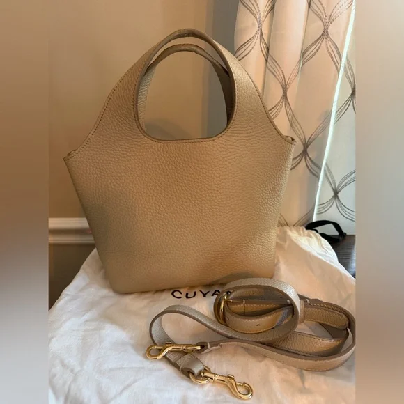 Cuyana Mini System Tote - Picture 7 of 8